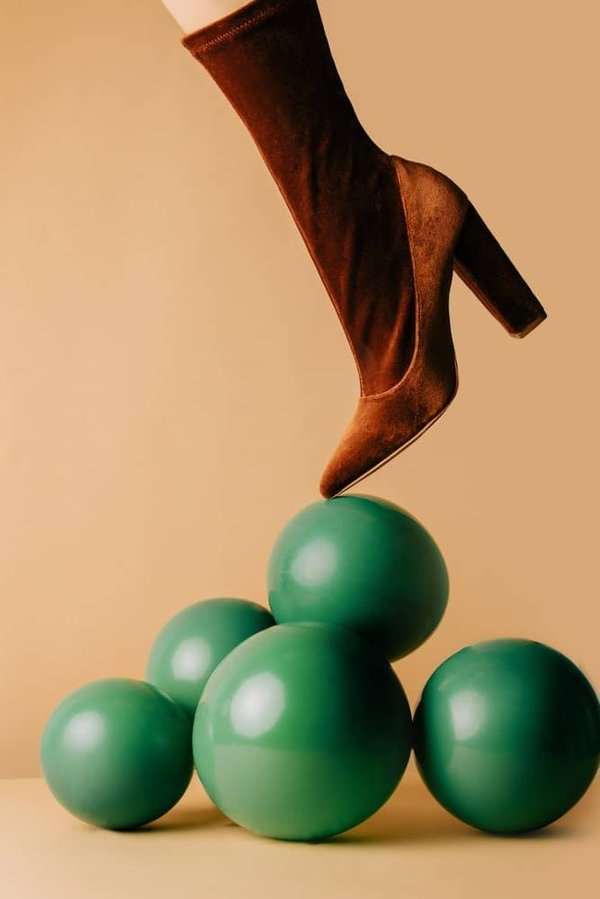 Pourquoi le choix du velours pour vos sacs et sacoches ?