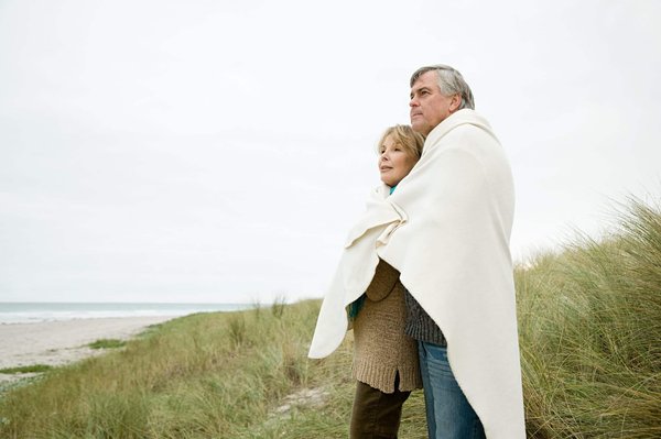 Comment bien entretenir et laver son plaid avec manche ?